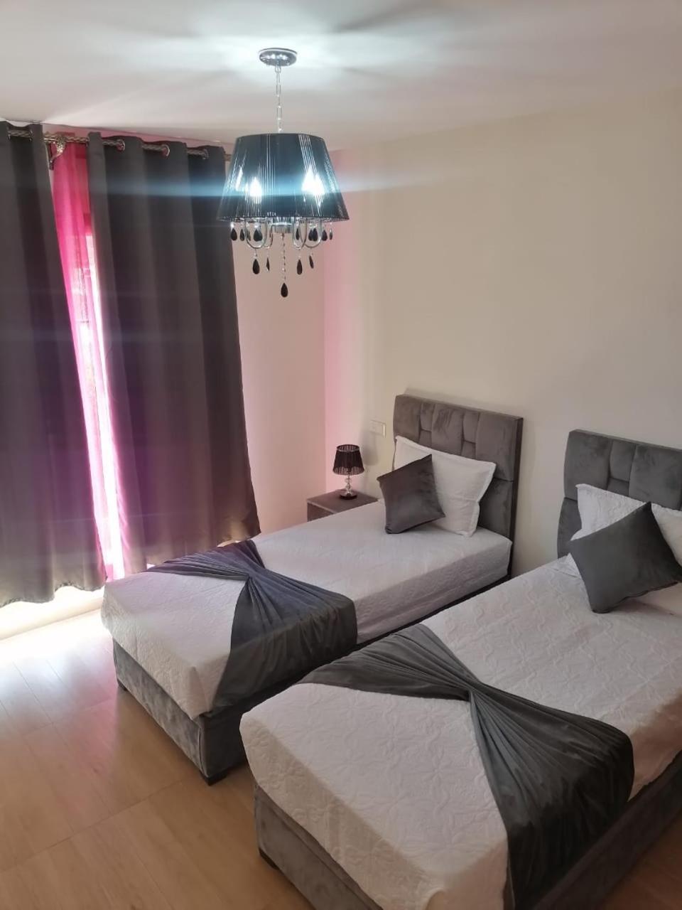 Magnifique Les Perles De Marrakech Lux Avec 2 Piscines Appartement